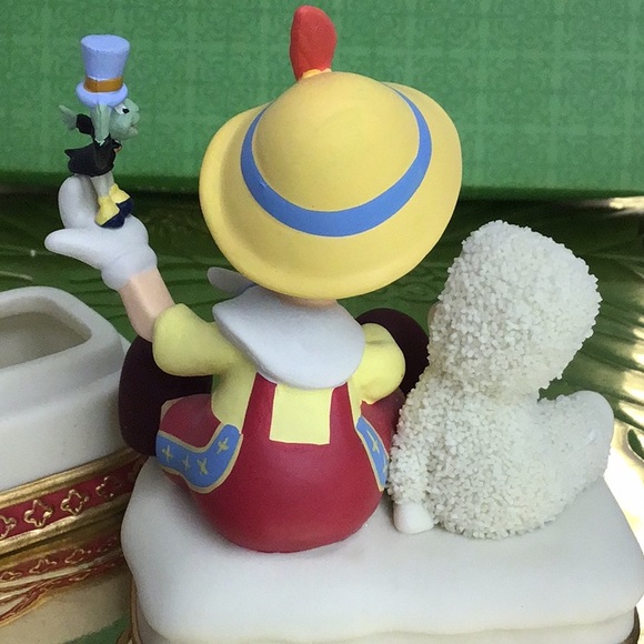 Department 56 Snowbabies guest collection. Walt Disney Showcase collection - Picture 8 of 13